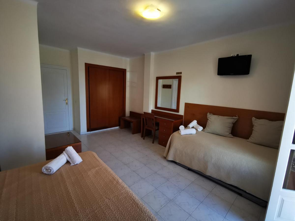 Hostal Marazul Nerja Ngoại thất bức ảnh